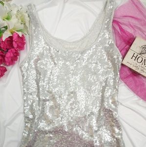 Old navy woman's sequin tank top. Size xl